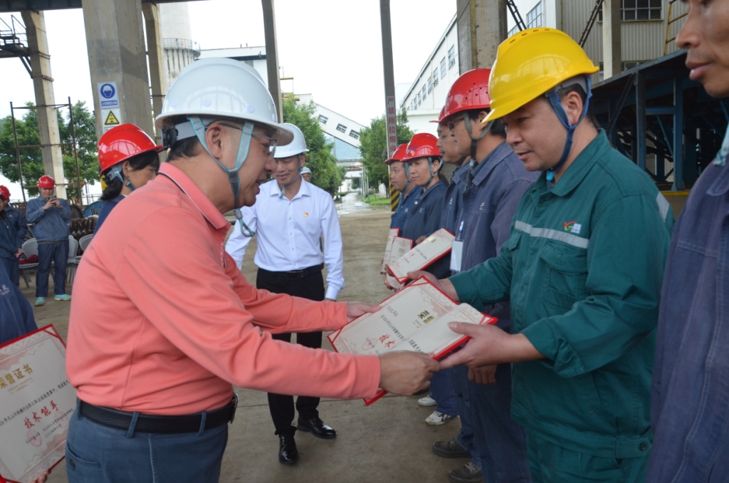 頒獎(jiǎng) (2).JPG